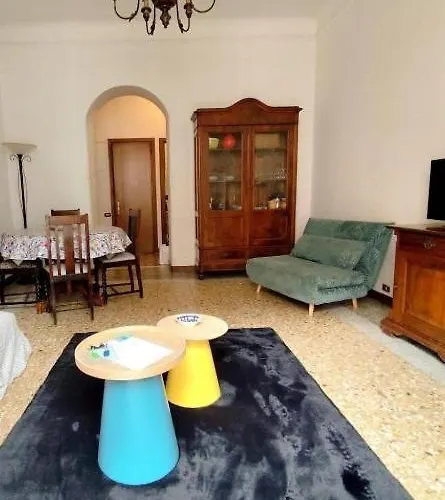Casa Bomboloni Centro Storico * La Spezia